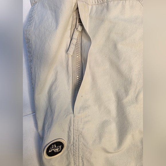 Men' White Cotton Capris Cargo Shorts, 34 waist, Like New, WPN brand - Picture 6 of 11